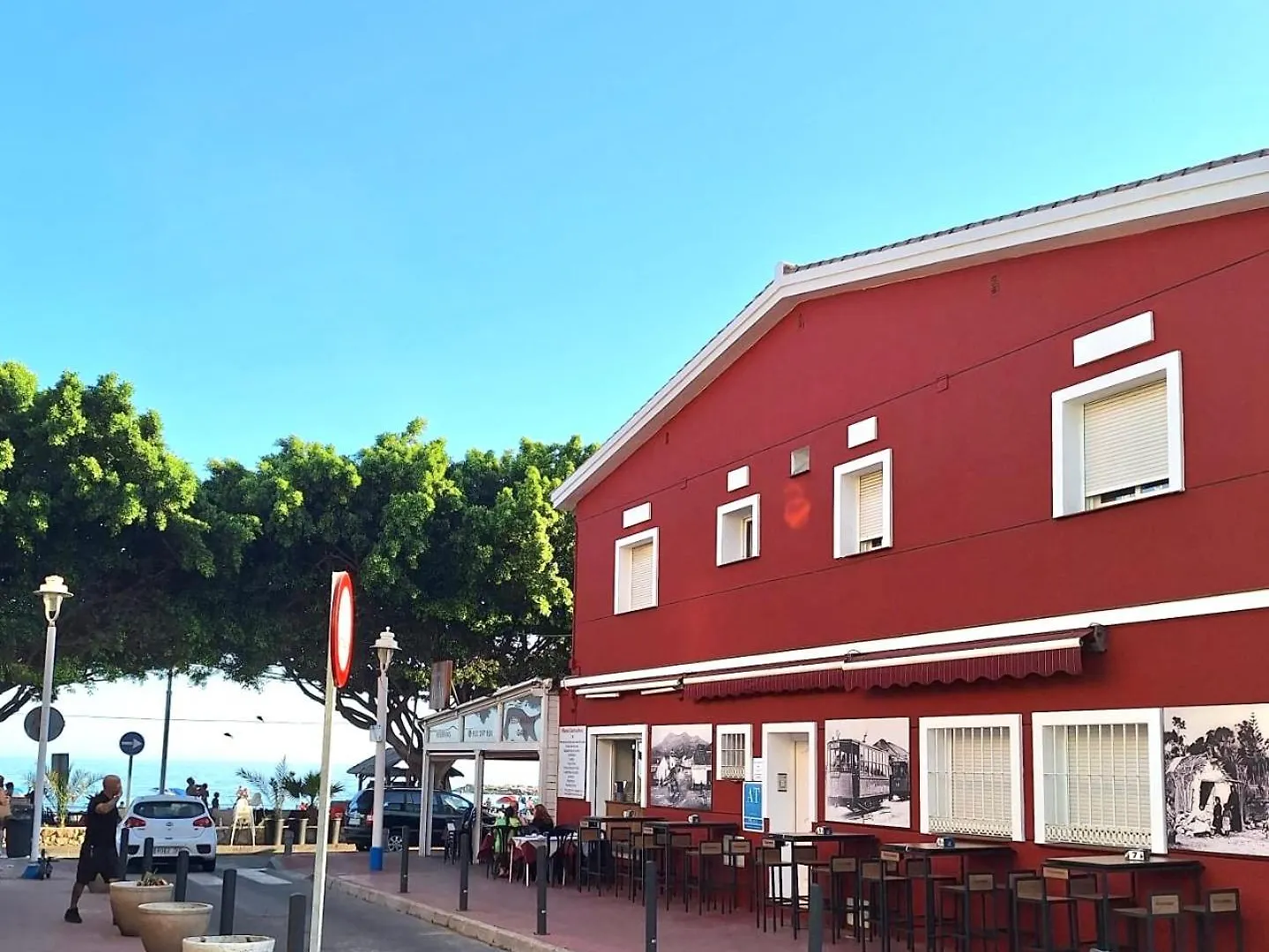 Apartamento En Primera Linea De Playa El Palo Málaga