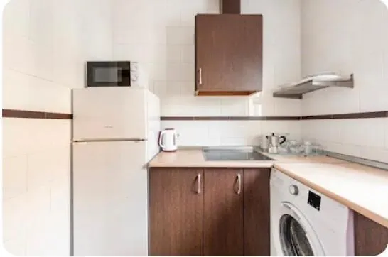 Apartamento En Primera Linea De Playa El Palo 말라가 0*,  스페인