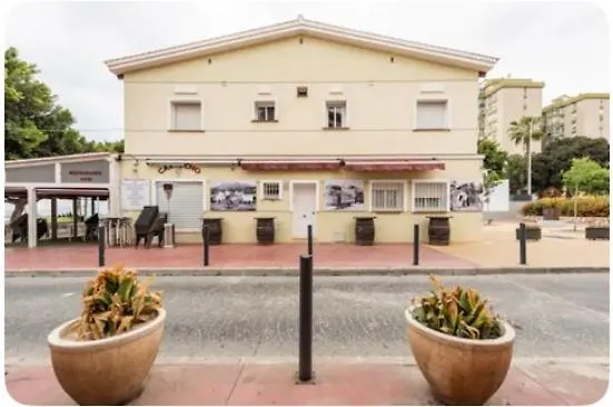 Apartamento En Primera Linea De Playa El Palo Málaga